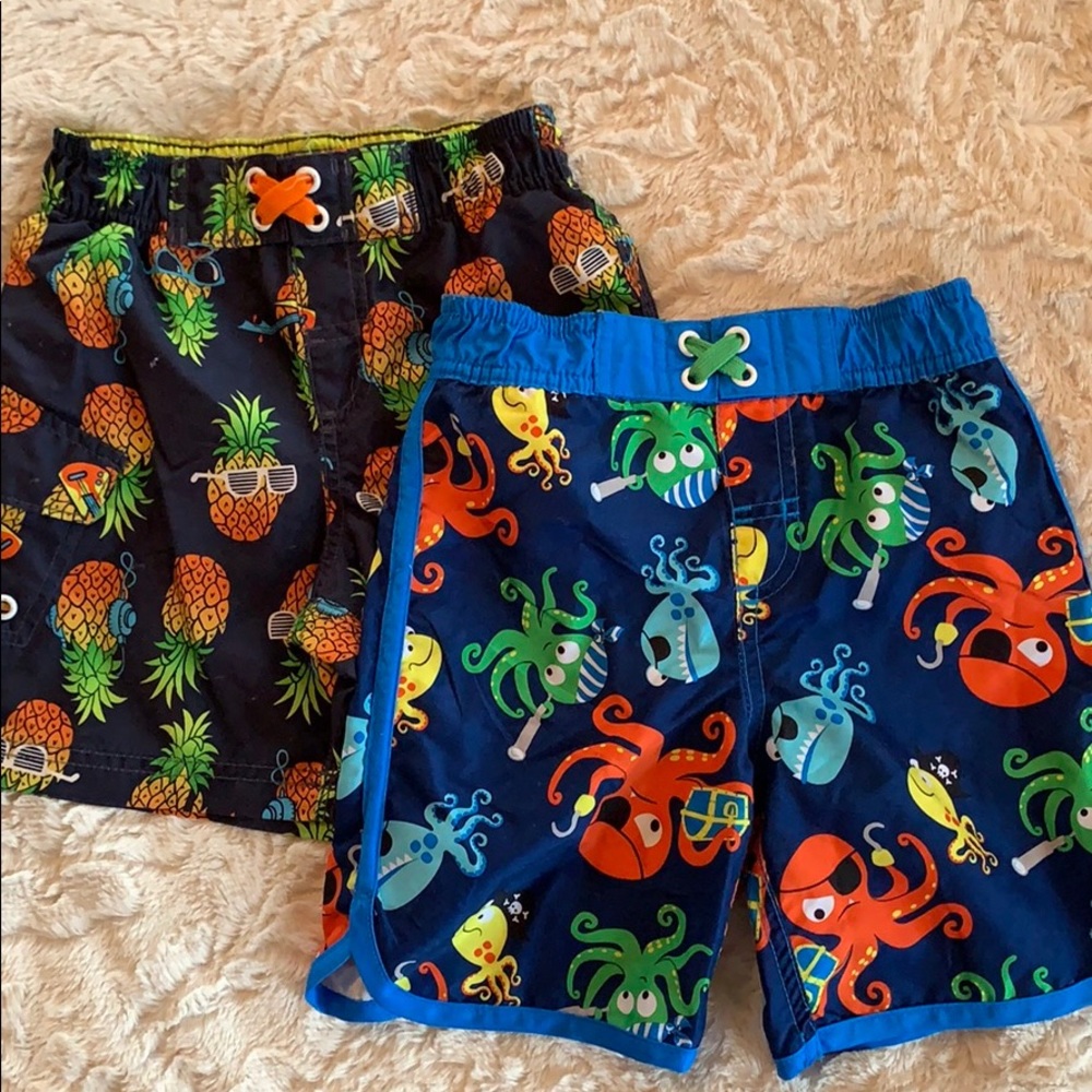 Boys swim trunks, wonderkids, Size 4T